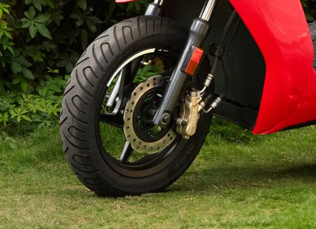 Wheel &  Tyre Features